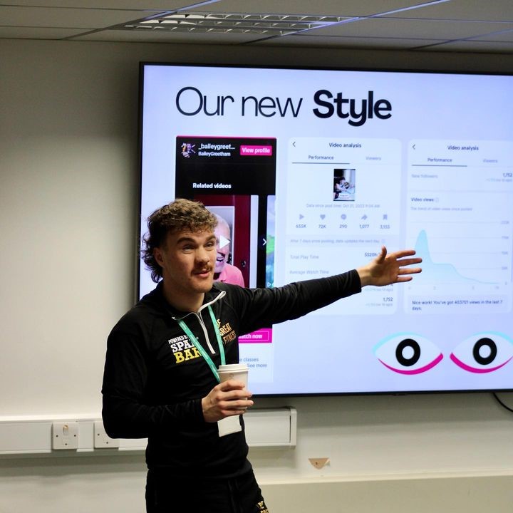 403399466 334234702713686 3744782940859768653 N