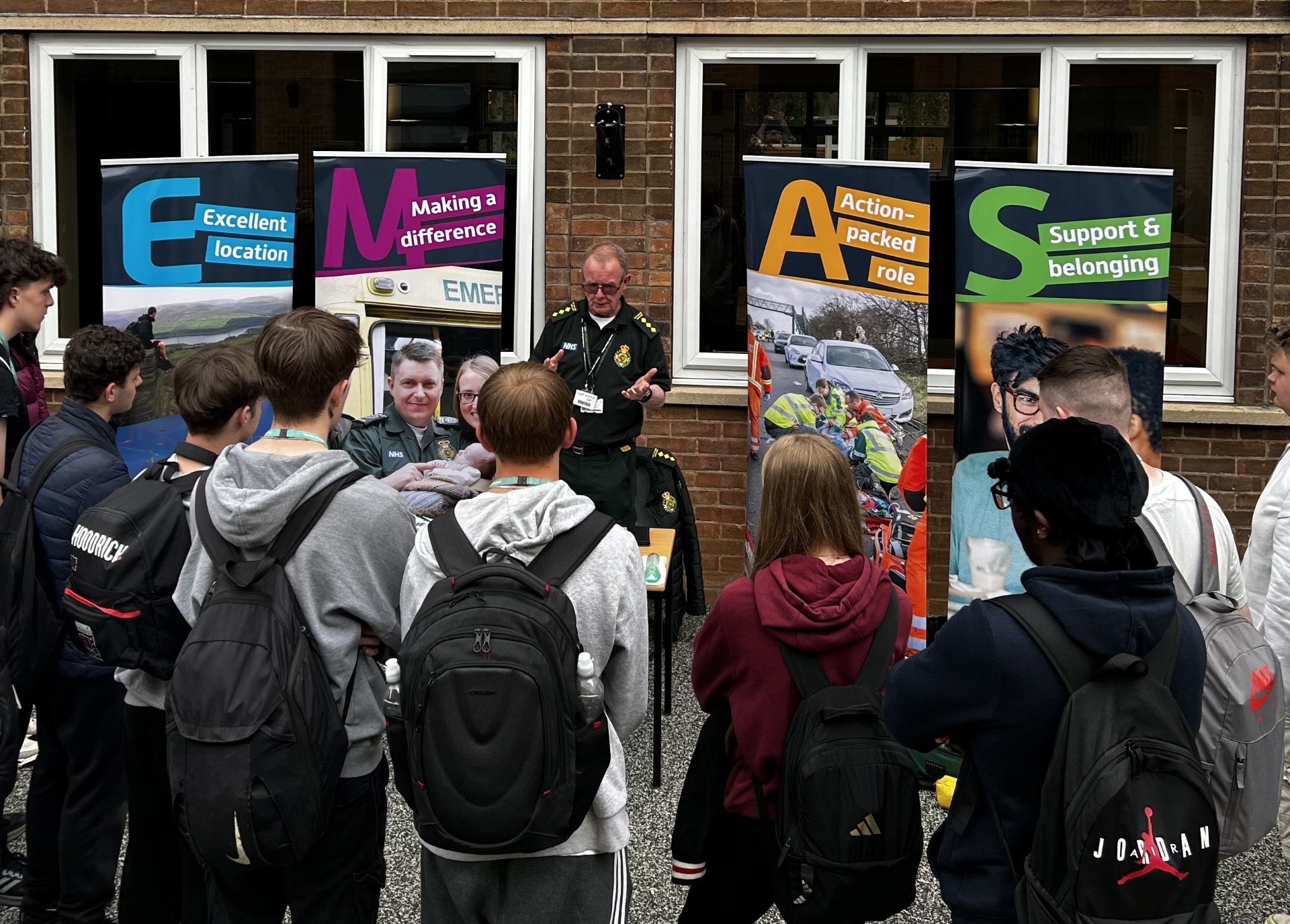 Thumbnail IMG 9811 (1) (1)